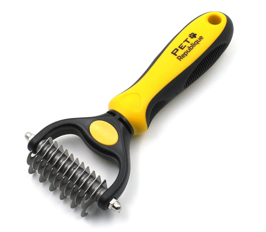 Best Brush For Great Pyrenees Reviews (Updated 2024)